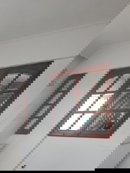 Παραθυρα μεγαλο και μικρο