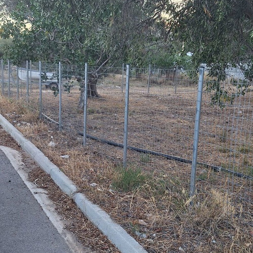 Land 750 m² in Kineta beach, buildable, corner plot