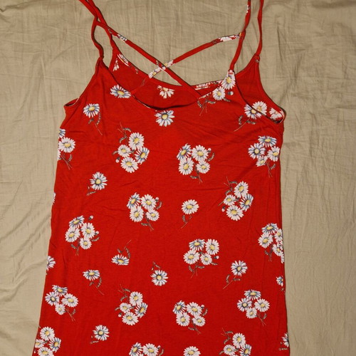 H&M dress new, size 38, red with daisies