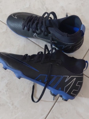 Nike Mercurial футболни обувки като нови, номер 37.5