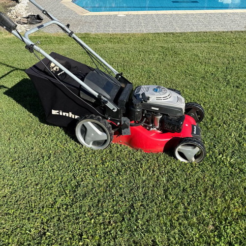 Petrol Brush Cutter like new, serviced