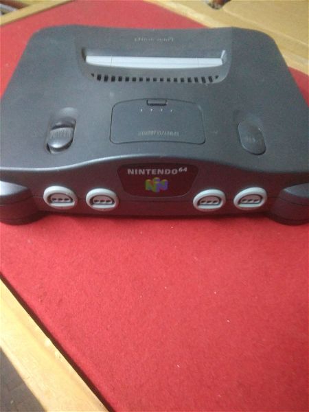  Nintendo 64 konsola