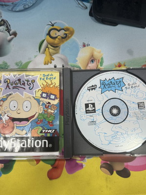 Rugrats Search for Reptar PlayStation PS1 game used, complete with booklet