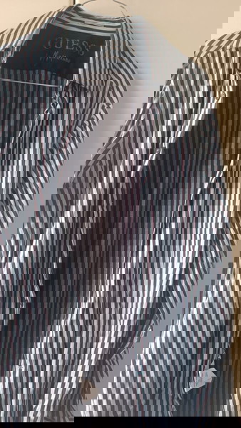 Риза Guess