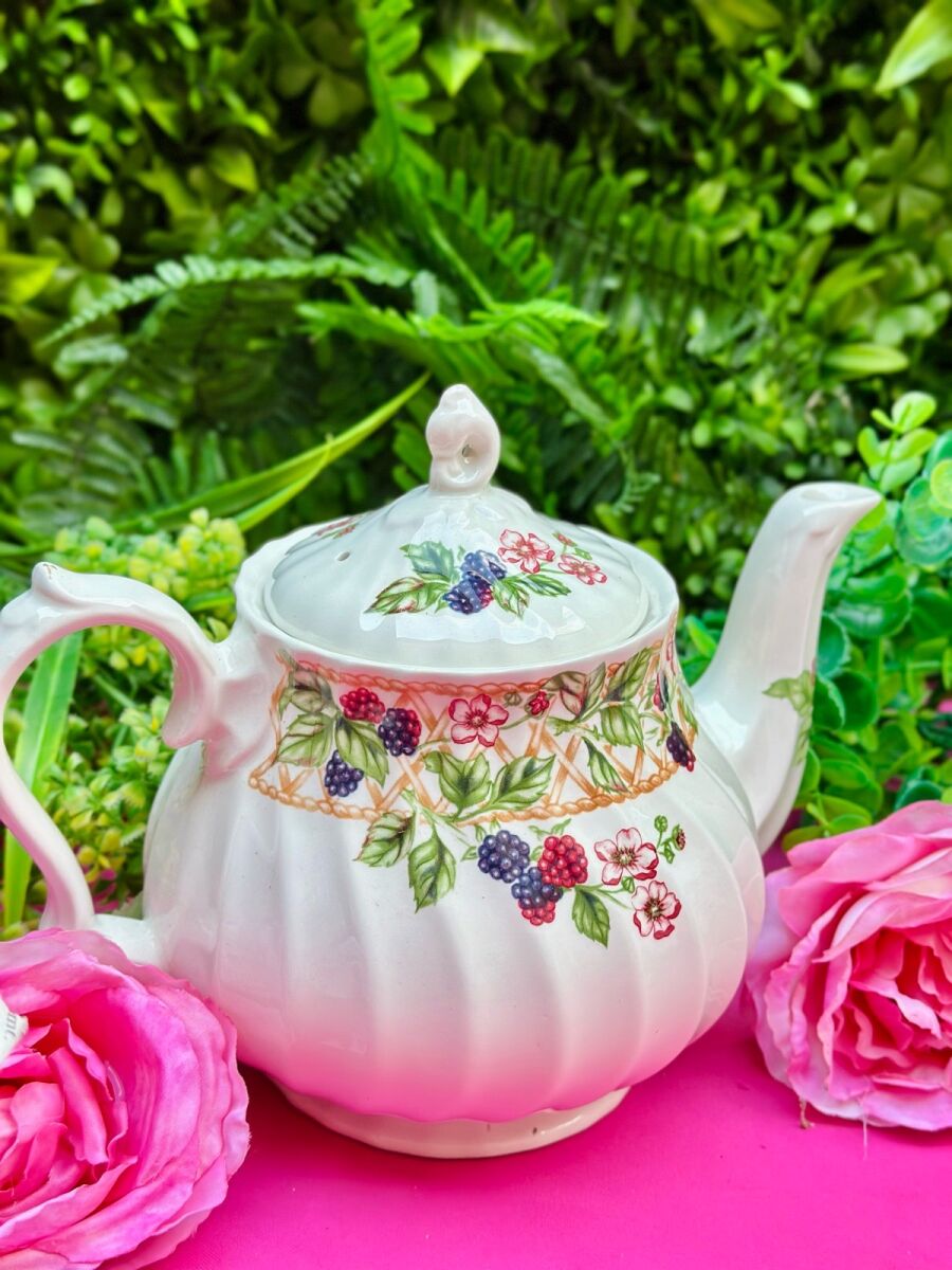 Churchill England Blackberry Trellis… - € 20,00 - Vendora.cy