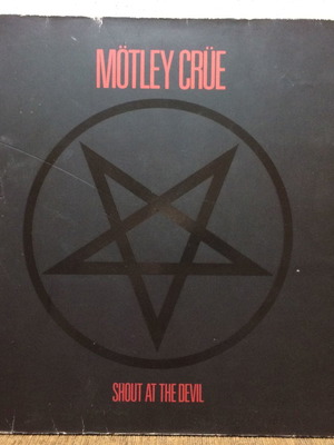 Motley Crue Shout at The Devil LP μεταχειρισμένο, πρώτη γερμανική έκδοση