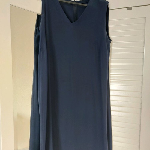 Blue dress and jacket set XL worn once, midi dress with zipper and satin lining