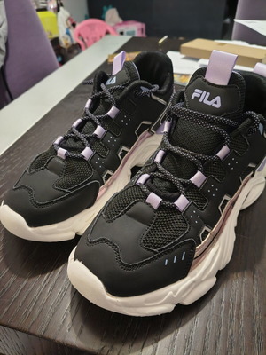 Fila Memory women's athletic shoes, size 40, black and purple