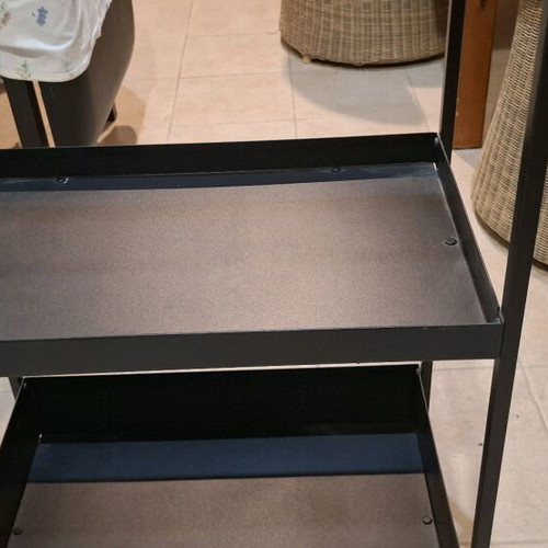 Rolling table like new, ideal for professional use