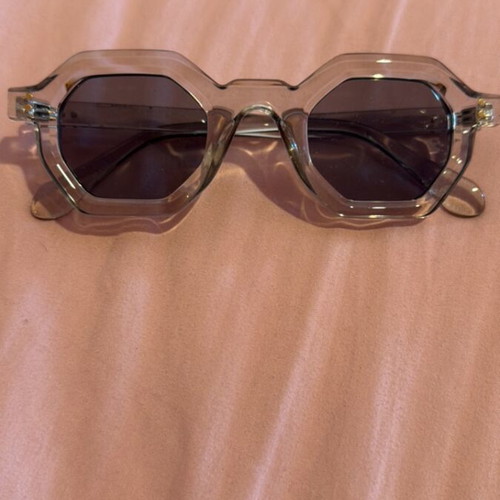 Transparent sunglasses used