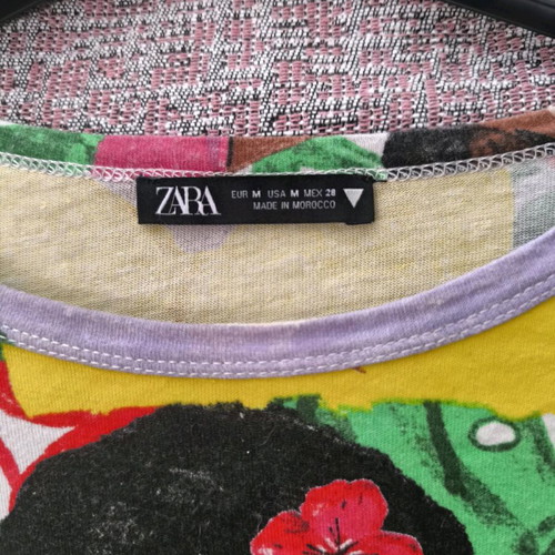 Zara top multicolor like new, size M