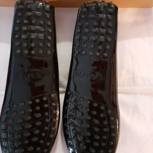 Tod's Gommino women's loafers new black patent leather size 40