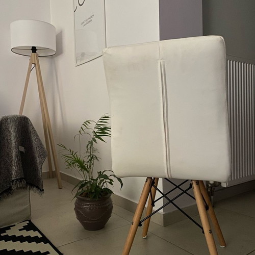 White leather chairs new, pack of four