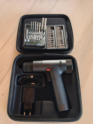 Xiaomi 12V Max Brushless Cordless Drill like new with 24 S2 steel bits