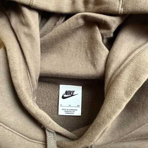 Nike sportswear hoodie dark brown like new