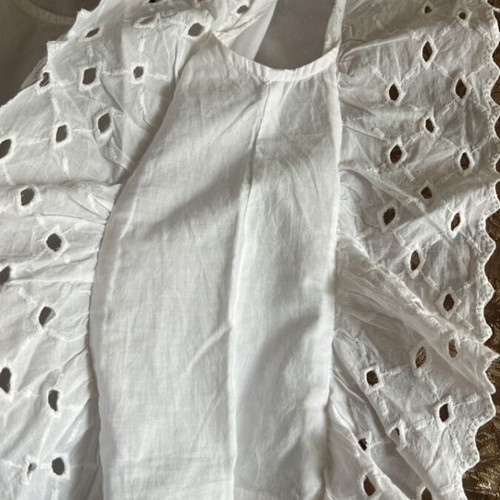 Mango 100% cotton top with broderie embroidery new, size XS