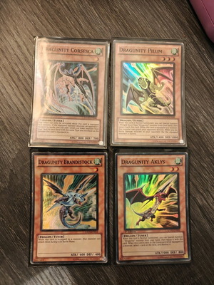 YGO Dragunitys used Yu-Gi-Oh! cards