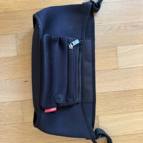 Skip Hop stroller organizer like new with 2 separate pockets