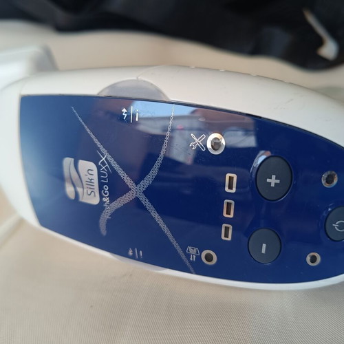 Silk'n Flash & Go Luxx Laser Hair Removal Device like new with extra head