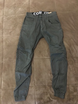Παντελόνι Cosi Jeans καφέ σαν καινούργιο, μέγεθος M με λάστιχο