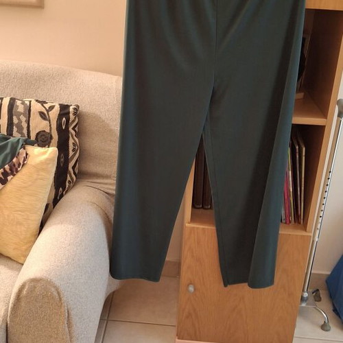 Set blouse and pants XL new, cypress green