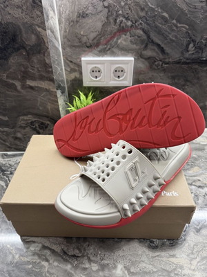 Чехли Christian Louboutin нови, размер 43, сиви