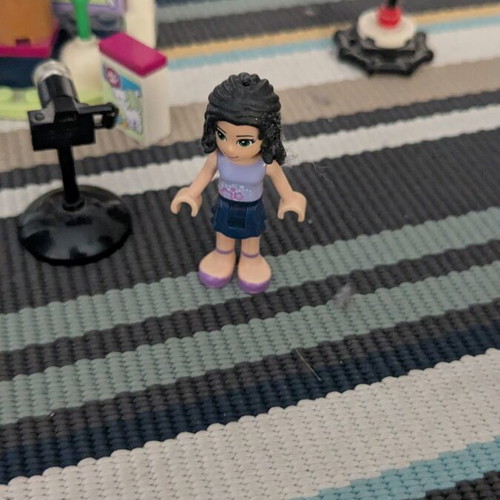 LEGO Friends 41305 Emma’s Photo Studio set