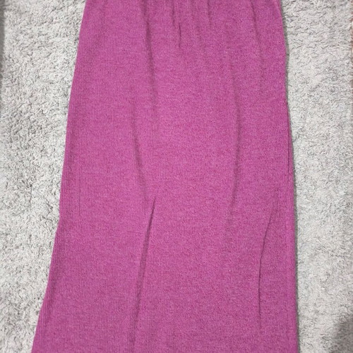 Women’s skirt like new with drawstring, slit and pockets pink-purple S/M