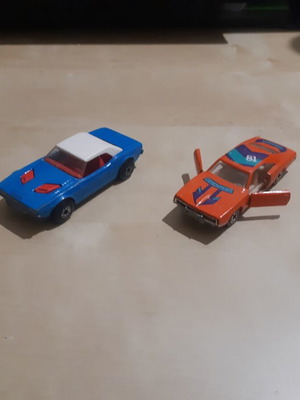 Vintage σετ παιχνιδιών Dodge Challenger και Charger