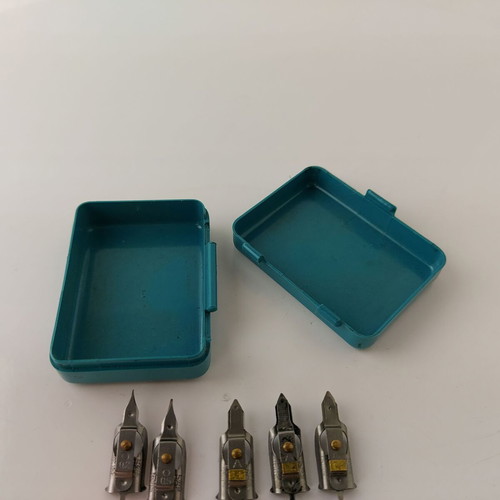 Pelikan Graphos set of 9 used drawing nibs #5604
