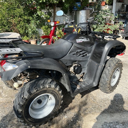 800cc 4x4 ATV used, 11,000 km, excellent condition