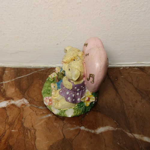 Table decorative item 4.5cm like new