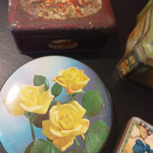 Metal Boxes Set of 5 used, 60s 70s designs