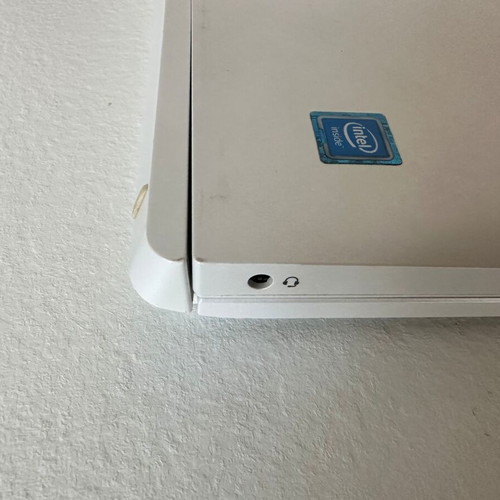 Hp 10-p001nv used for parts or repair