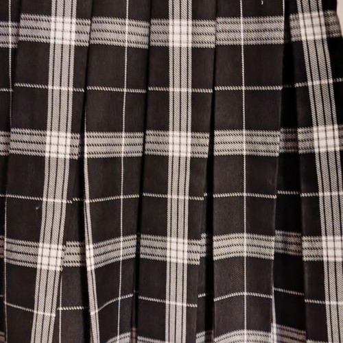 Terranova pleated short skirt size M like new, black and white