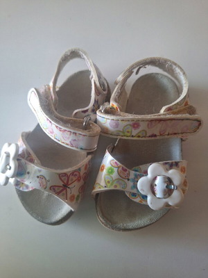 Lelli Kelly sandals size 19 with leather anatomical insole like new