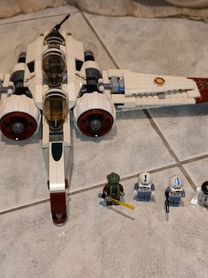 Lego Star Wars 8088 μεταχειρισμένο, λείπει χέρι πιλότου, 4 φιγούρες