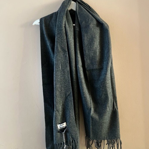 Acne Studios virgin wool scarf new, grey
