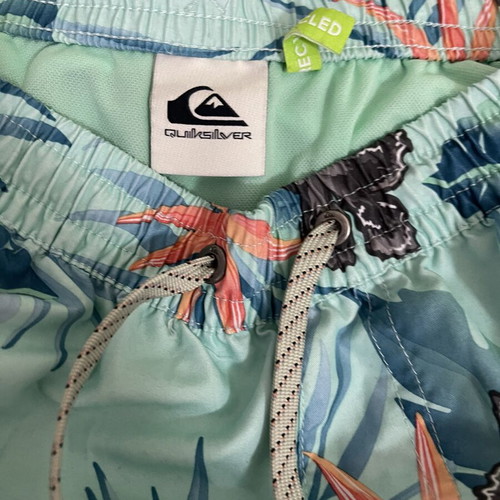Quiksilver swim shorts tropical print size S like new