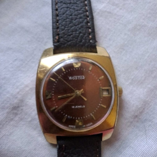 Wostok gold-plated mechanical watch used, brown and gold