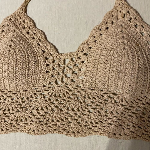 Knitted bikini top like new, beige