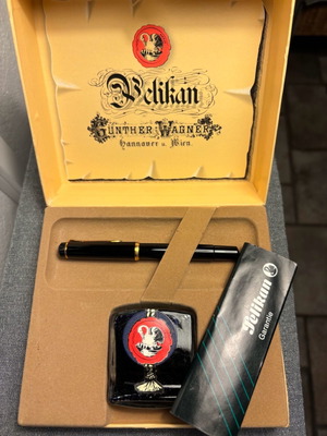 Στυλό Pelikan με βαρέλι μελανιού, κουτί και κάρτα εγγύησης μεταχειρισμένο