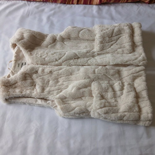 Fur vest kids new Zara beige for 13-14 years old