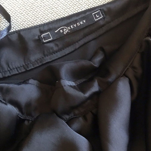 Raxevsky Black Satin Strapless Top like new, size L