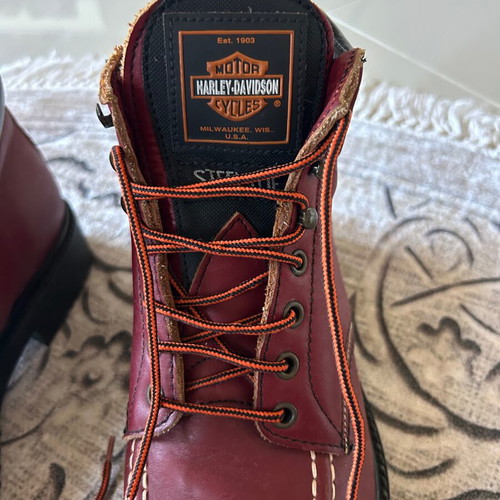 Harley-Davidson leather boots used, burgundy with steel toe protection