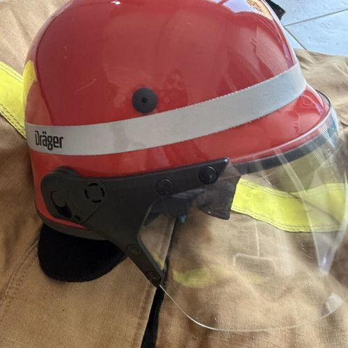 Janesville fireproof suit large and Dräger HPS 4500 helmet