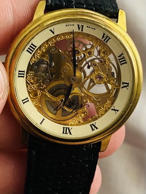 Vintage skeleton μηχανικό ρολόι Swiss Made μεταχειρισμένο, γυναικείο μαύρο και χρυσαφί