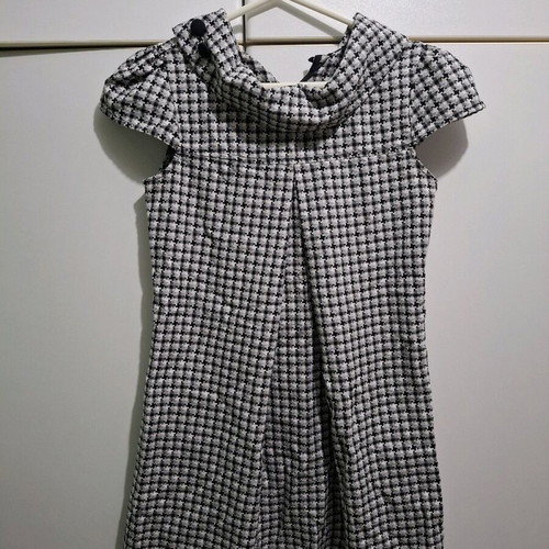 Women's black and white dress with collar, new, size S