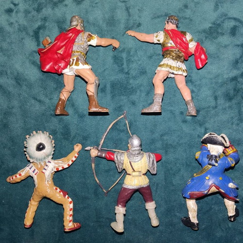 Papo figures knights and Romans used, pack of 11 pieces