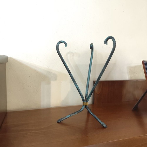 Metal plant pot stand like new with gold detail